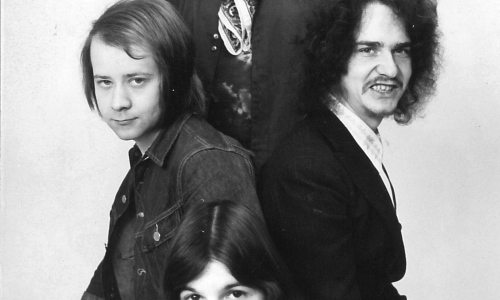 Kytarista Radim Hladík na Valašský špalíček přiveze Blue Effect s orchestrem a zahraje s The Matadors i s Vargou a Hammelem